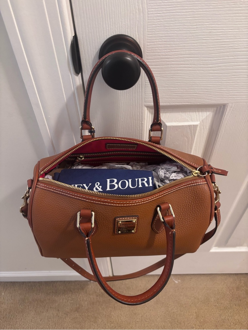 Dooney & Bourke Brown Pebbled Leather Side Pocket Satchel - brand new with tags - Picture 4 of 7